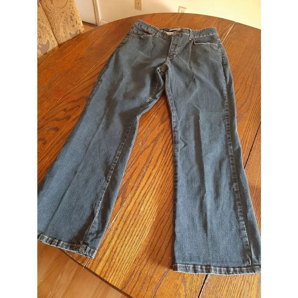 Size 10? Lee Platinum Label Naturally Slimming Blue Denim Blue Jeans
